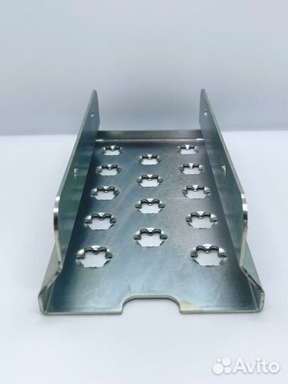 Подножка для лодочного прицепа / практик про / мз