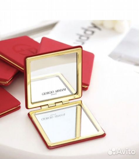Giorgio armani зеркало косметическое