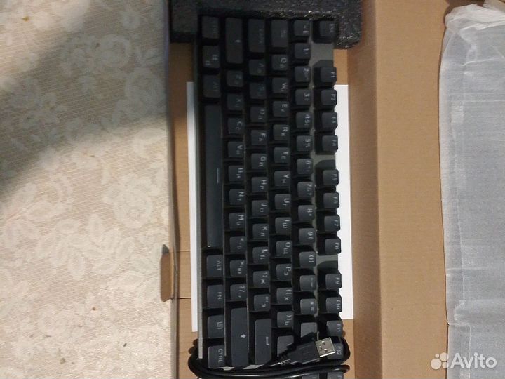 Игровая механическая клавиатура