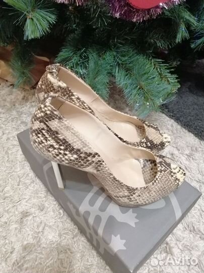 Туфли под питона, на шпильке, 39 р. Baldinini