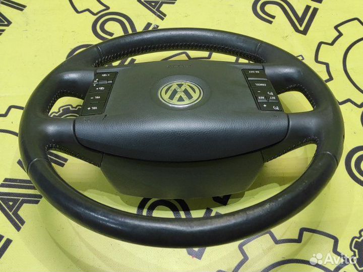 Руль Volkswagen Touareg 7L 2008