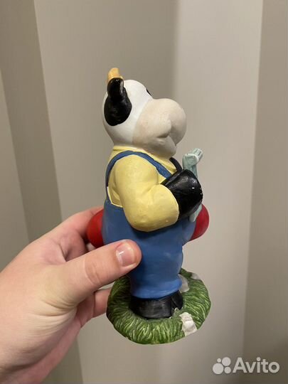 Статуэтка-копилка бык