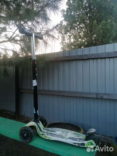 Самокат детский трехколесный