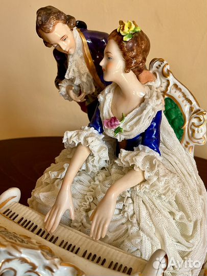 Романс о любви. Кружевной фарфор. Volkstedt