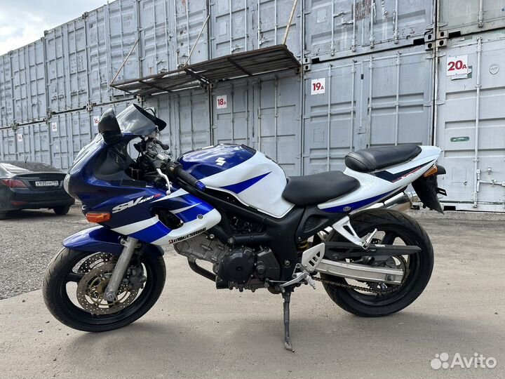 Suzuki SV 400