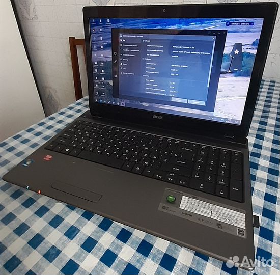 Ноутбук Acer (4 ядра)