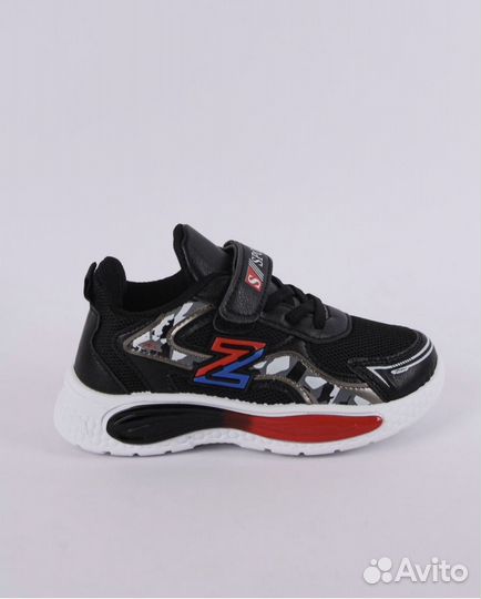 Кроссовки на мальчика новые 32