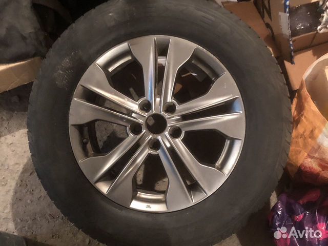 R17 Nexen N8000 235/65, PCD 5x114.3 DIA 67.1