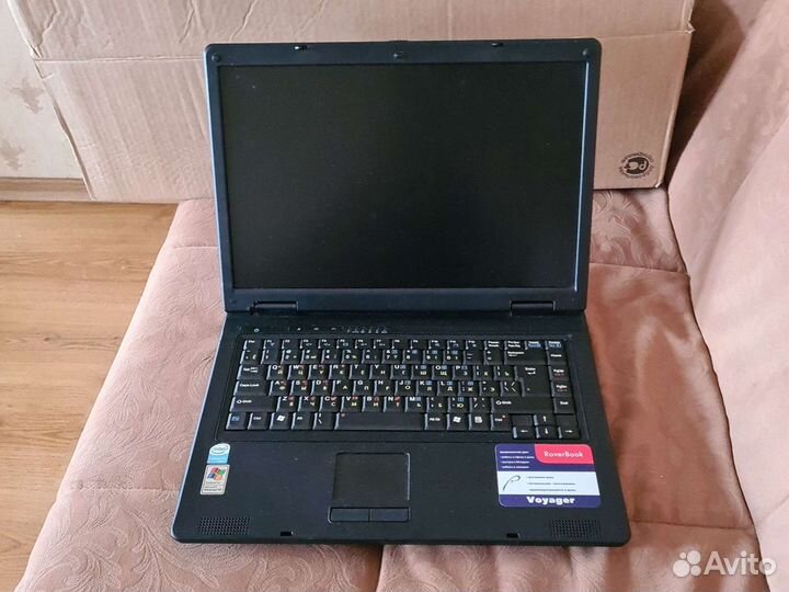 Ноутбук Roverbook V510WH