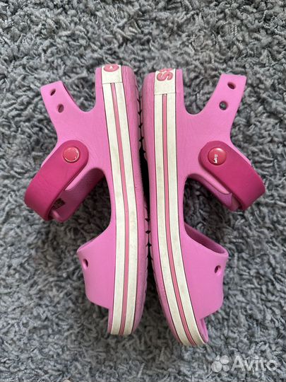 Сандалии Crocs j2