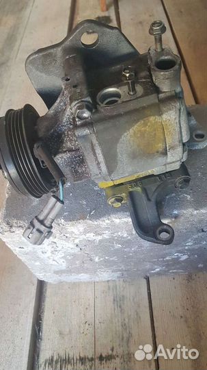 Компрессор кондиционера Субару