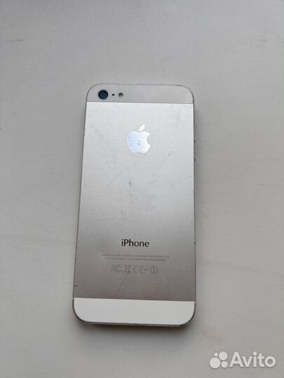 Телефон iPhone 5