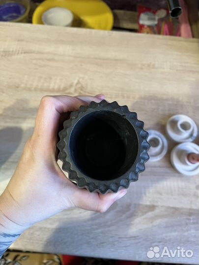 Гипсовая ваза