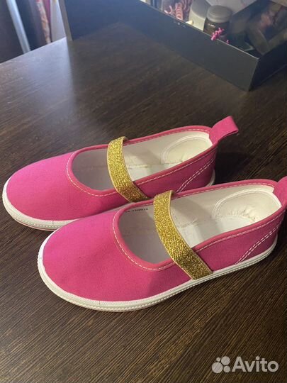 Обувь для девочки