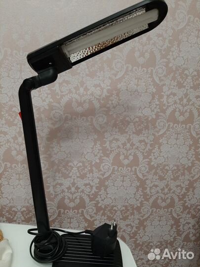 Лампа настольная