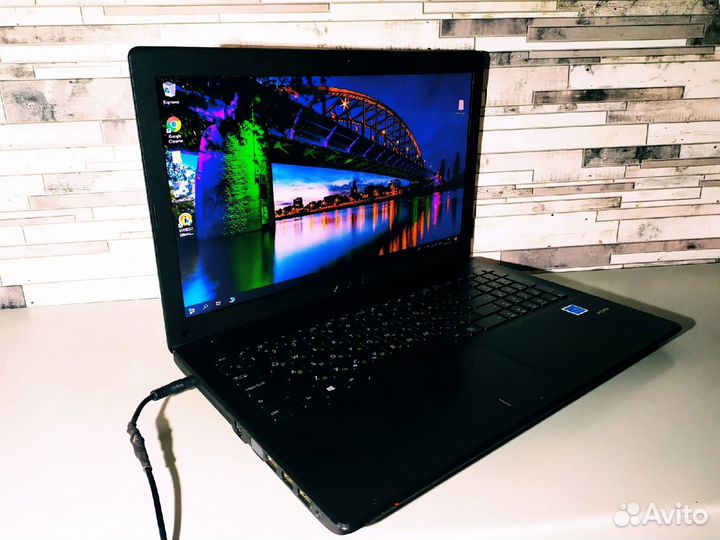 Asus X551M - Celeron 3 поколения \ 2 Озу \ 500 HDD