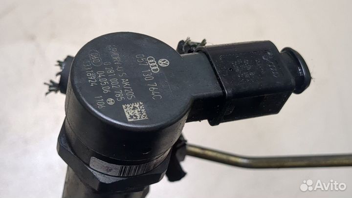 Рампа топливная Audi Q7, 2006