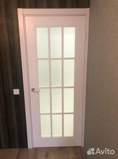 Двери межкомнатные деревянные со стеклом