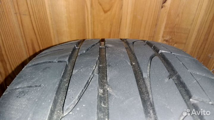 Bridgestone Dueler H/P Sport 215/65 R16 98H