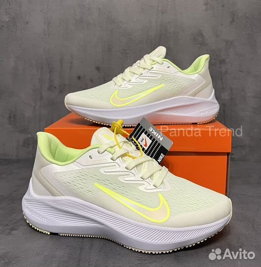 Кроссовки Nike Air Zoom Winflo 7