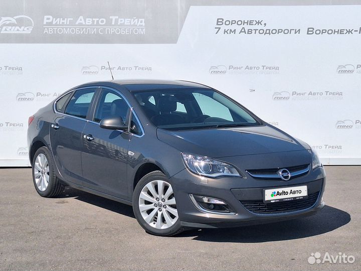 Opel Astra 1.6 МТ, 2012, 68 400 км