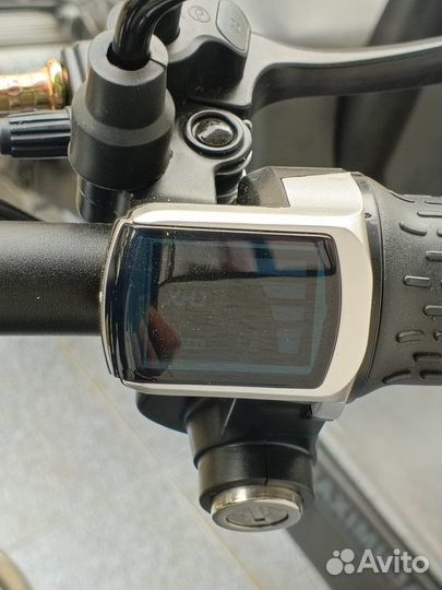 Трицикл складной электрический