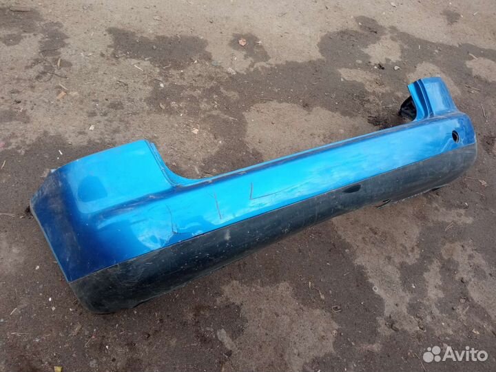 Задний бампер Volkswagen Touran 03-10