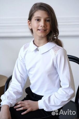 Блузка белая