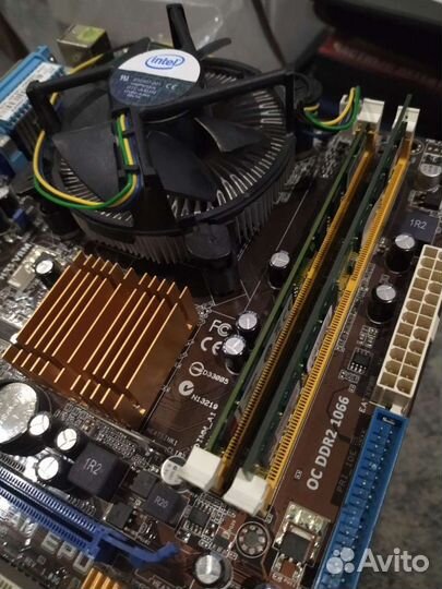 Материнская плата