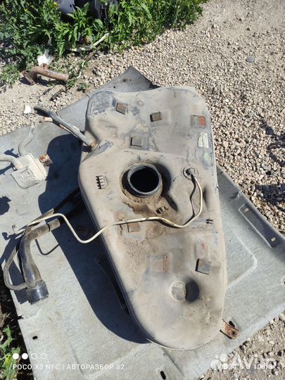 Бак топливный Бензобак Geely Emgrand Ec7