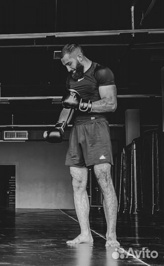 Тренер по кикбоксингу