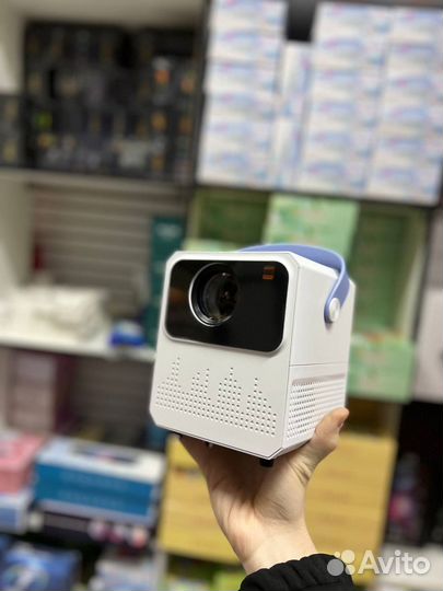 Проектор Anroid TV, WiFi Новый