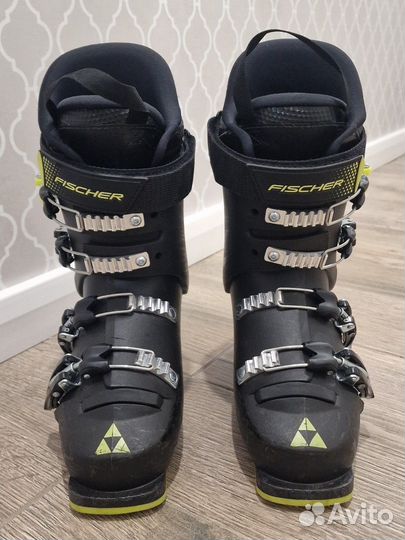 Горнолыжные ботинки детские 23.5 см