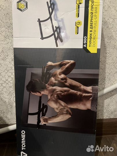 Турник настенный torneo