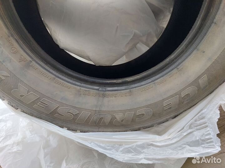 Bridgestone Ice Cruiser 7000 265/65 R17