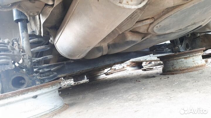 Балка задняя passat b5 пассат 2001