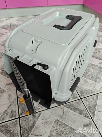 Переноска для животных пластиковая