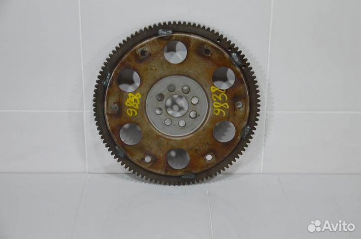 Маховик Toyota Matrix ZZE132 1zzfe 2006