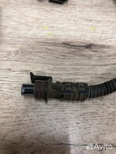 Проводка вентилятора Astra j 13312004