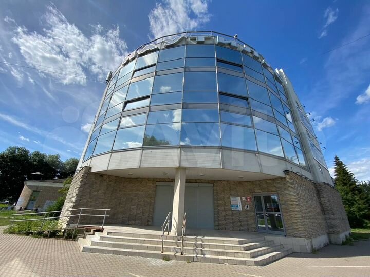 Торговая площадь, 194.7 м²