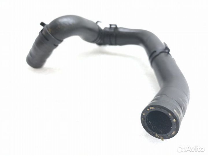 Патрубок системы охлаждения Volkswagen Passat B6