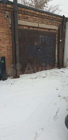 Гараж, > 30 м²