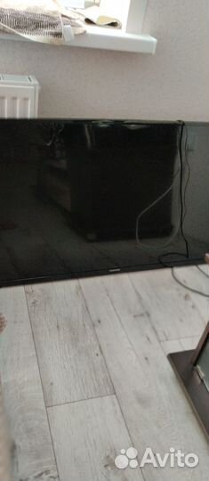 Телевизор SMART tv с вайфаем бу
