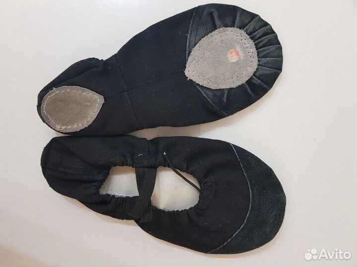 Продам джазовки, балетки, чуни для танцев, гимнаст