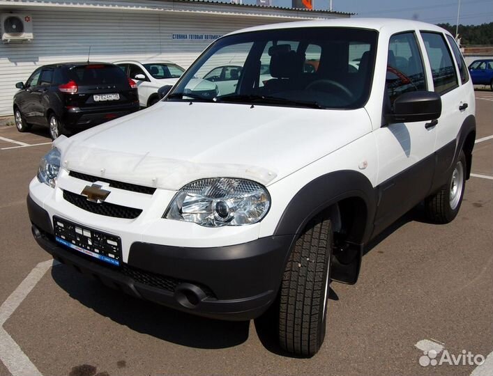 Дефлектор Шелкография Nissan Tiida 2004-2012