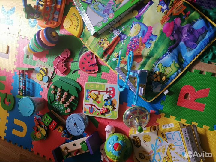Игрушки пакетом детские 0+