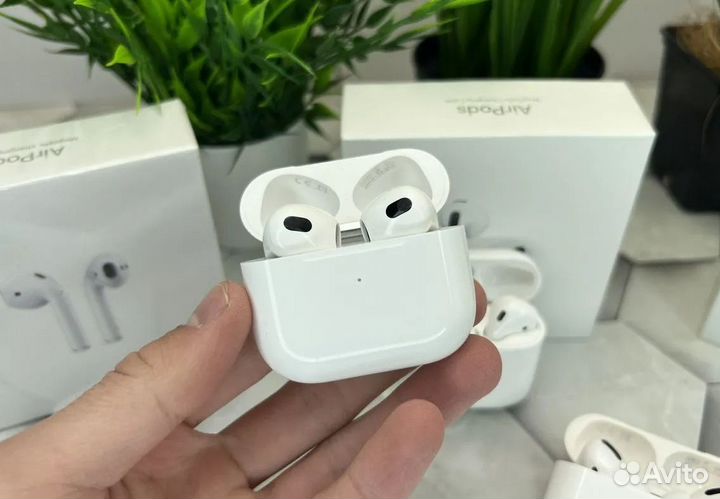 AirPods 3 с гарантией + чехол в подарок