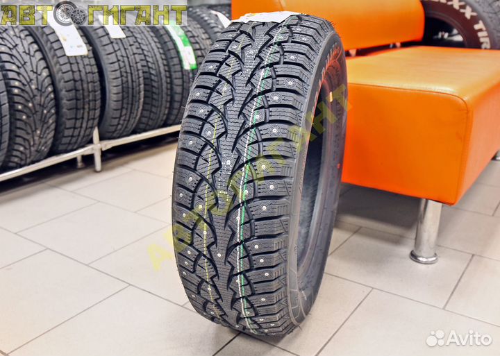 Roadmarch Winter X PRO Studs 68 185/70 R14