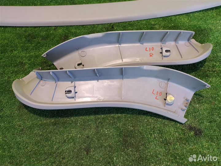 Обшивка крышки багажника Honda FR-V (BE1) 2006