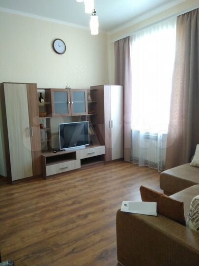 3-к. квартира, 100 м², 2/2 эт.